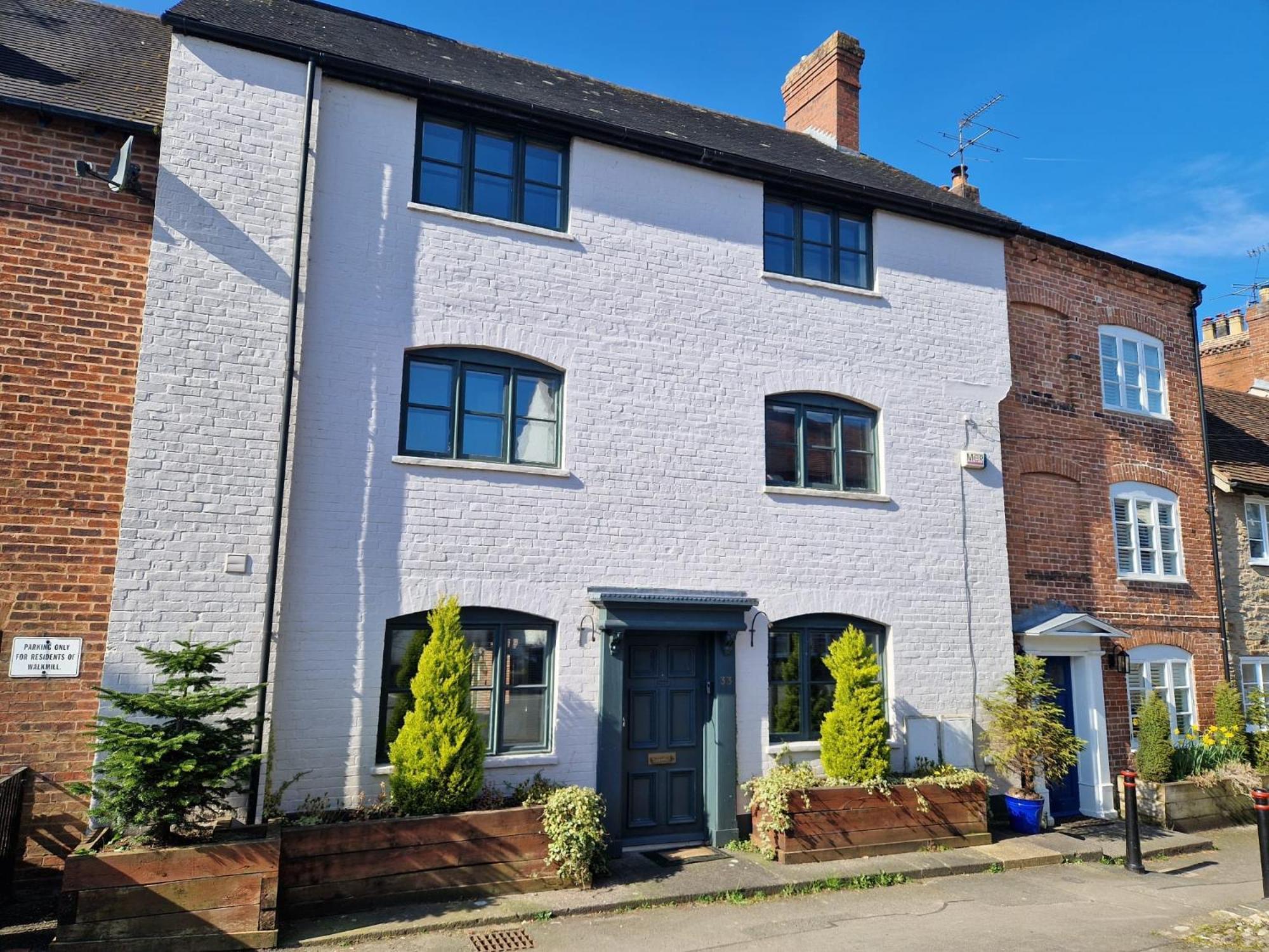 Ludlow - Linnet House - Well Presented Townhouse With Parking - Perfect Location For Exploring On Foot, Sleeps Up To 8 Guests - Hosted By Rentmyhouse Kültér fotó